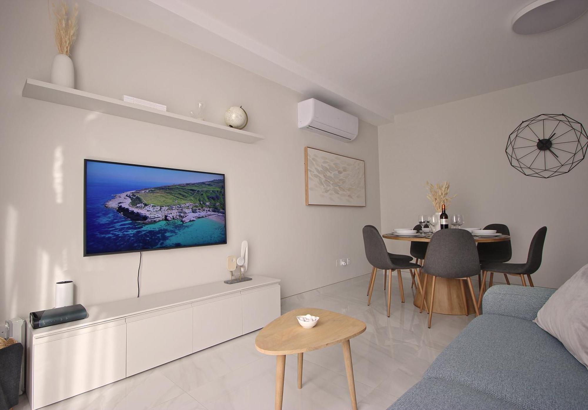 Modern & Spacious 2Br Penthouse With Terrace - Close To Qawra Beach St. Paul's Bay Ngoại thất bức ảnh